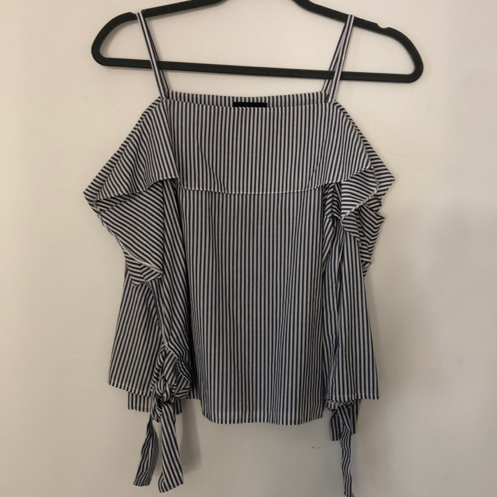 Stripped cold shoulder blouse